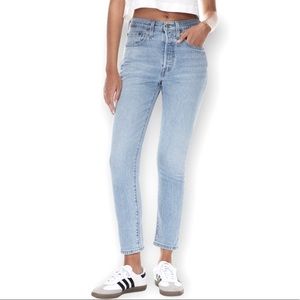 NWOT Levi’s 501 Skinny, 24x28